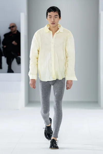 Look 29